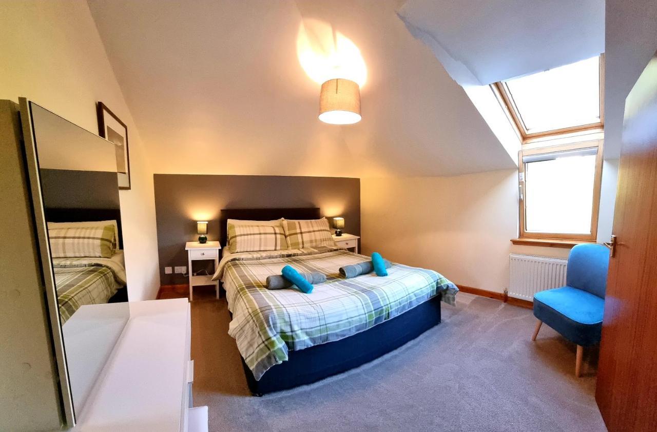 Stylish 2 Bedroom - 2 Miles Inverness City Centre Bagian luar foto